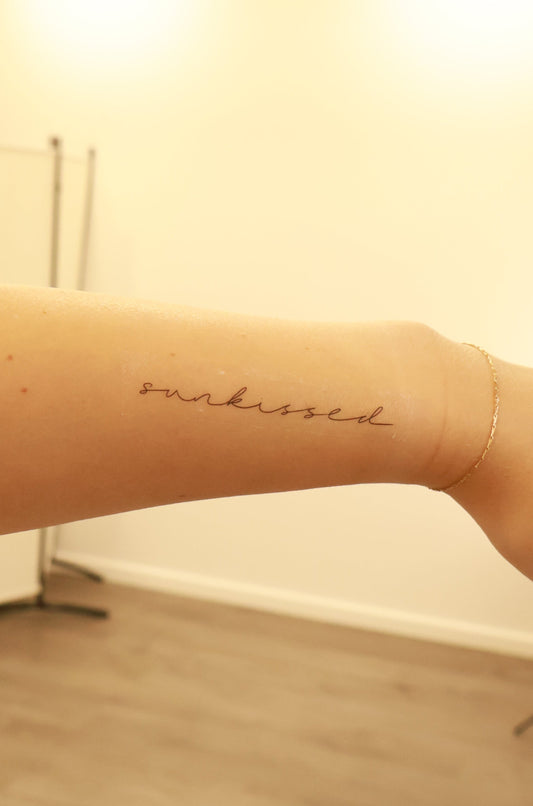 'sunkissed' temporary tattoo