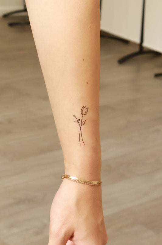 Tulip Temporary Tattoo